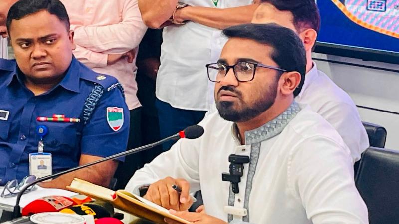ঝিনাইদহে জেলা পর্যায়ের কর্মকর্তা ও সুধীজনের সঙ্গে মতবিনিময় সভা অনুষ্ঠিত
