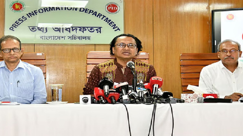 জুলাই নিয়ে কটূক্তি এখনও ফৌজদারি অপরাধ নয়, আলোচনা হতে পারে: তথ্য উপদেষ্টা
