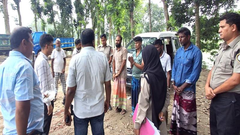 নন্দীগ্রামে গাঁজা সেবনের দায়ে চার জনের কারাদন্ড