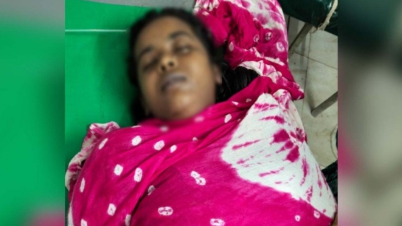 যশোরে পারিবারিক কলহে গলায় ফাঁস দিয়ে গৃহবধূর আত্মহত্যা