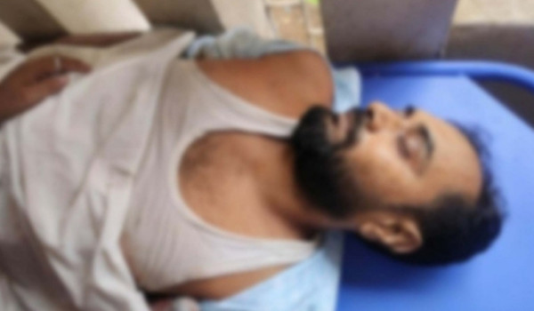 বেনাপোলে লোহাবোঝাই ভ্যান ও মোটরসাইকেলের সংঘর্ষে মাদ্রাসা শিক্ষক নিহত, আহত ২ জন