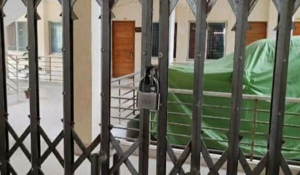 ফ্যামিলিকার্ড শুমারী নিয়োগ নিয়ে উত্তেজনা সুন্দরগঞ্জে ইউএনও-সমাজসেবা অফিসে তালা
