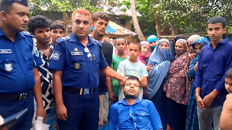 নন্দীগ্রামে প্রতিবেশীর দা’র কোপে তৃতীয় শ্রেণির শিক্ষার্থী নিহত-আটক এক