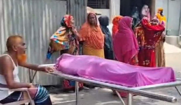হালতির বিলে ঝড়ের তাণ্ডব, বাবার চোখের সামনেই ডুবে গেল ছেলে