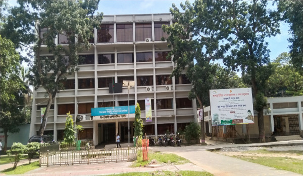 পীরগঞ্জে মাধ্যমিক শিক্ষা ব্যবস্থা রোগাক্রান্ত-সার্জারি প্রয়োজন