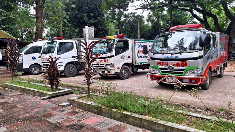 সৌদিতে অগ্নিকাণ্ডে নিহত ৯ প্রবাসীর মরদেহ পৌঁছেছে নিজ গ্রামে