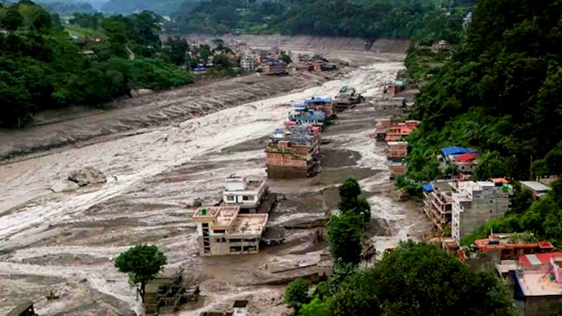 নেপালের ভয়াবহ বন্যায় নিহত ৯৮, নিখোঁজ শত শত