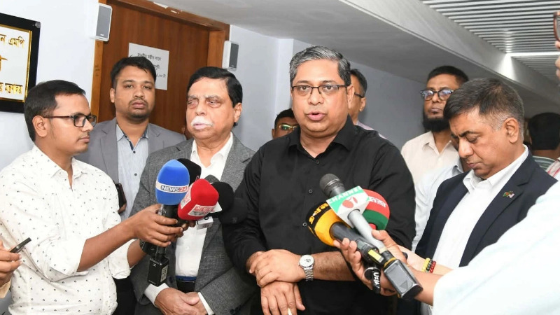 ফ্রিতে ২ লাখ শ্রমিক নেবে মালয়েশিয়া, শুরু আগামী মাসে