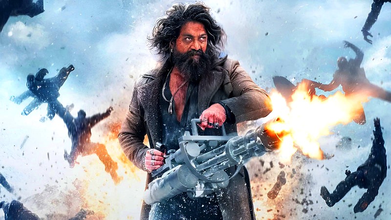 ‘টক্সিক’ মুক্তির পরই বক্স অফিসে ঝড়