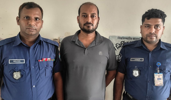 শার্শায় পুলিশের বিশেষ অভিযানে ছাত্রলীগ নেতা সোহাগ আটক