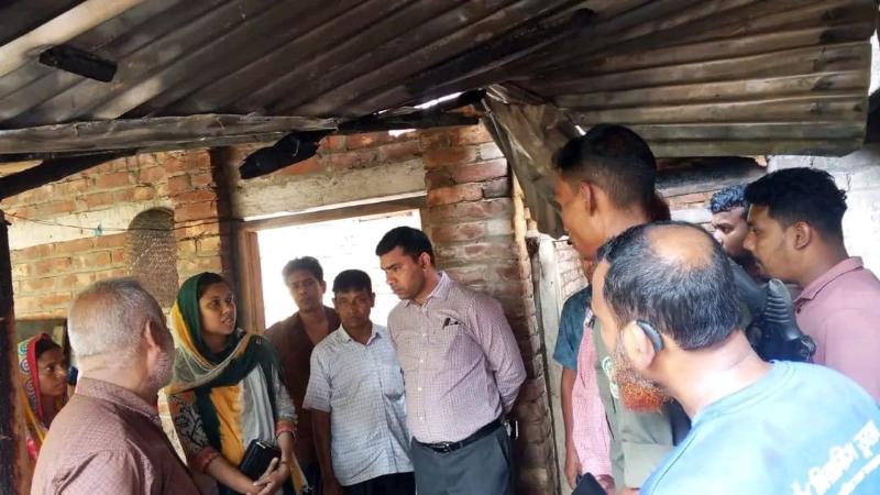 পুঠিয়ায় আগুনে পুড়ে ছাই হয়ে গেল বসতবাড়ি আগুনে পুড়ল গরু-ছাগল