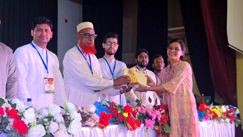নওগাঁয় ছাত্র শিবিরের আয়োজনে এসএসসি ও সমমান পরীক্ষায় জিপিএ-৫ প্রাপ্ত শিক্ষার্থীদেরকে সংবর্ধনা
