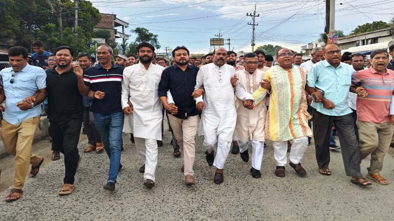 দেশব্যাপী নৈরাজ্যের প্রতিবাদে গোদাগাড়ীতে যুবদলের বিক্ষোভ মিছিল ও সমাবেশ অনুষ্ঠিত