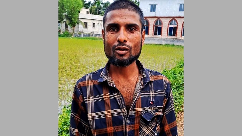 চাঁদপুরে নারিকেল গাছ থেকে অটোরিকশাচালকের ঝুলন্ত মরদেহ উদ্ধার