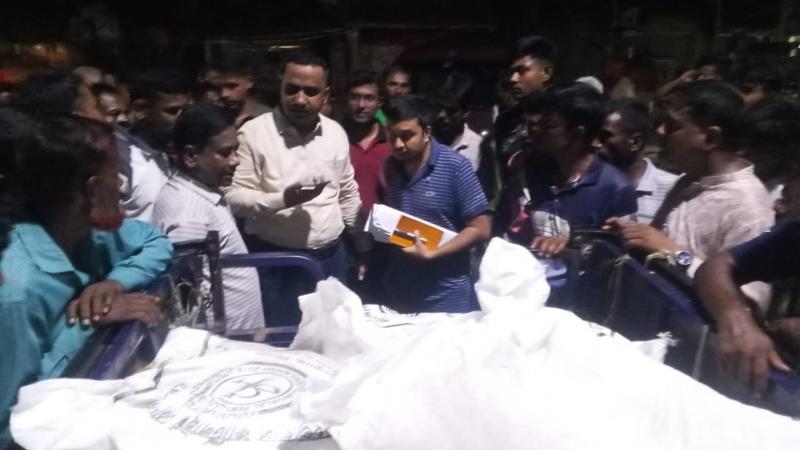 জয়পুরহাটে পাচারকালে ২০ বস্তা সরকারি সার জব্দ, ডিলার পলাতক