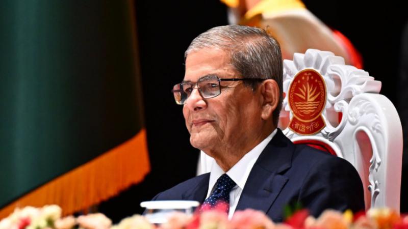 বাস্তবসম্মত ও কর্মমুখী শিক্ষা দানে বিশেষ জোর দিতে হবে: রাষ্ট্রপতি