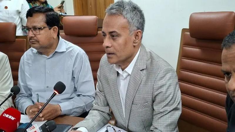 নির্ধারিত ভাড়ার বেশি নিলে রুট পারমিট বাতিল : সড়ক পরিবহন মন্ত্রী