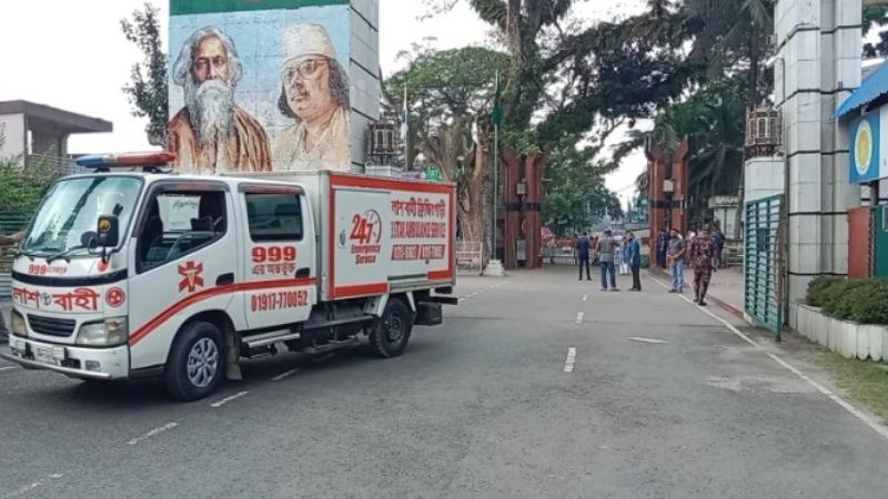 যশোর বেনাপোল সীমান্তে আনুষ্ঠানিকতা শেষে ঢাকার পথে ছাত্রলীগের সাবেক নেতা রোটনের মরদেহ