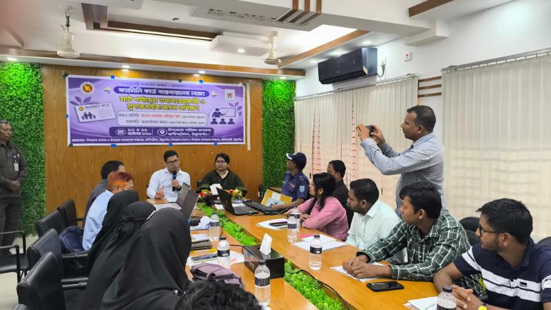 এ অঞ্চলে প্রাকৃতির দুর্যোগ নেই, তবু ৮০% বাল্যবিয়ে ও যৌতুক-চিন্তার বিষয় জেলা প্রশাসক রফিকুল হক