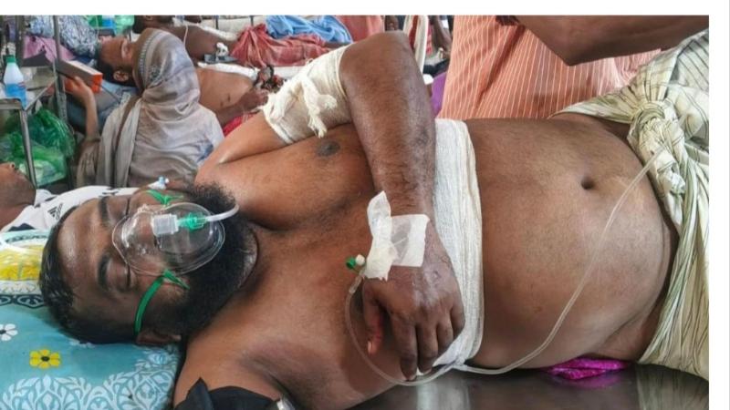 নাটোরে মুয়াজ্জিনকে ছুরিকাঘাত